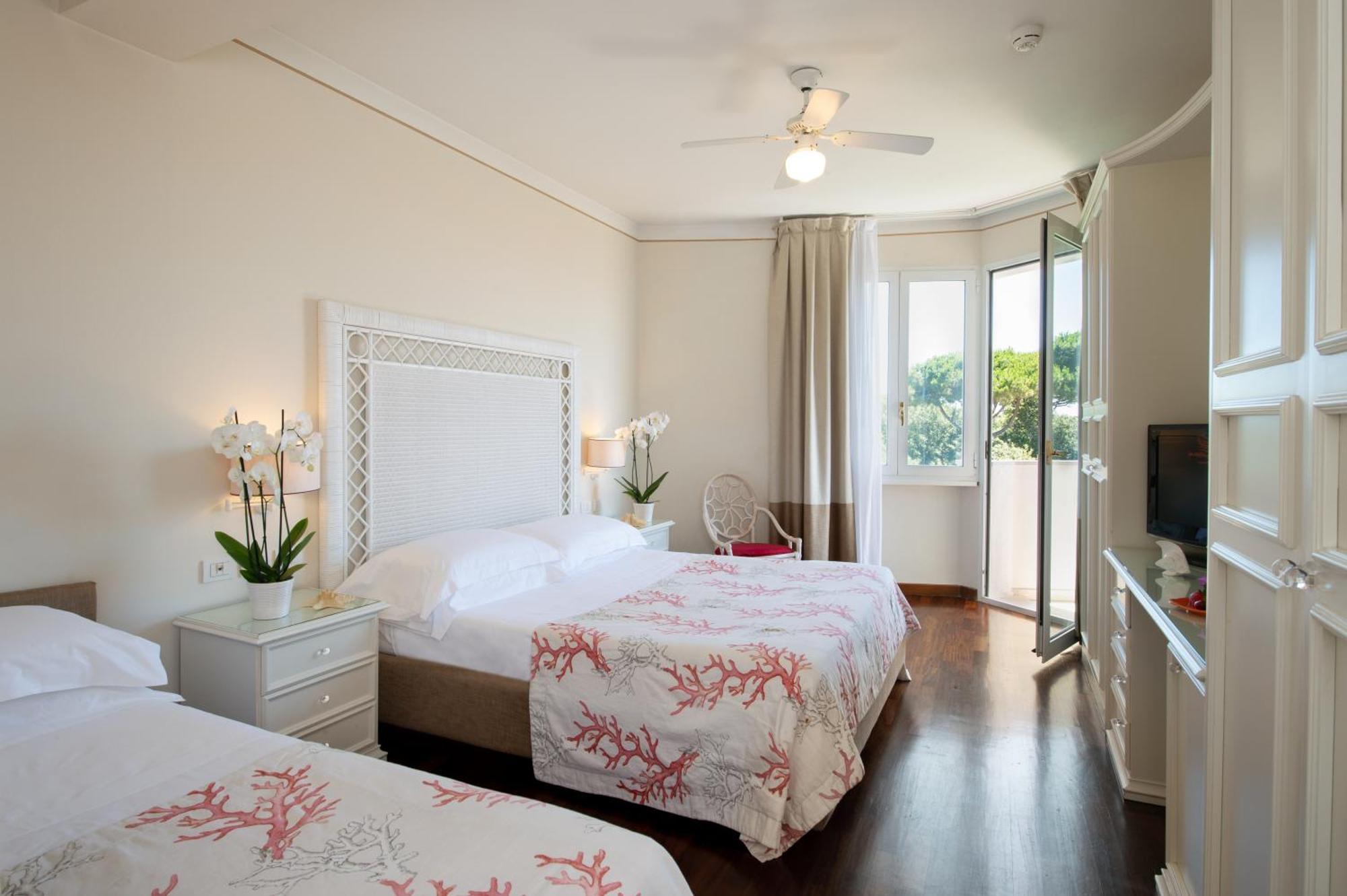 Triple Room,1589553705:JPEG